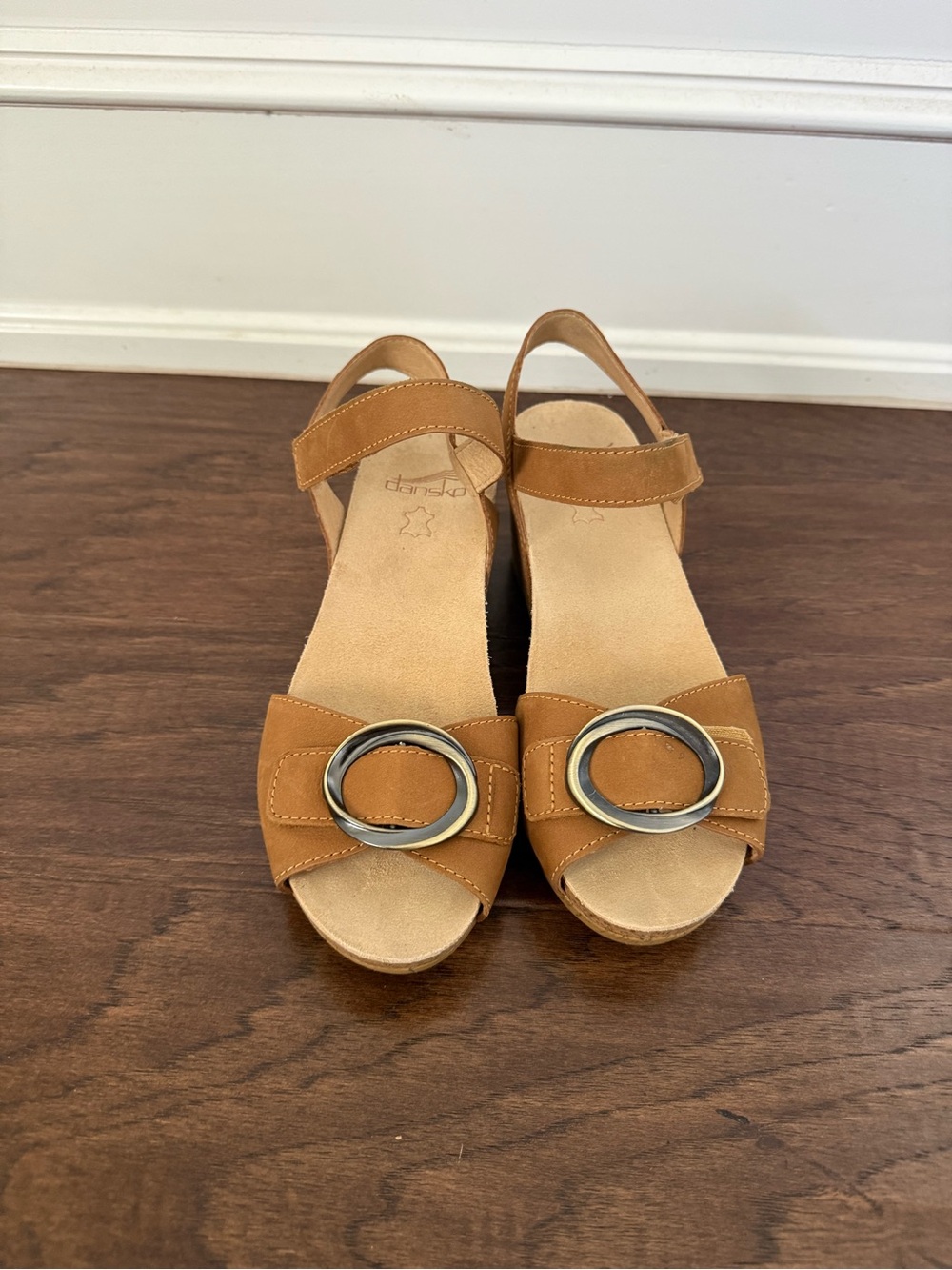 NWOT Dansko Women's Stella Sandals - Dijon Sz 36 (6us)